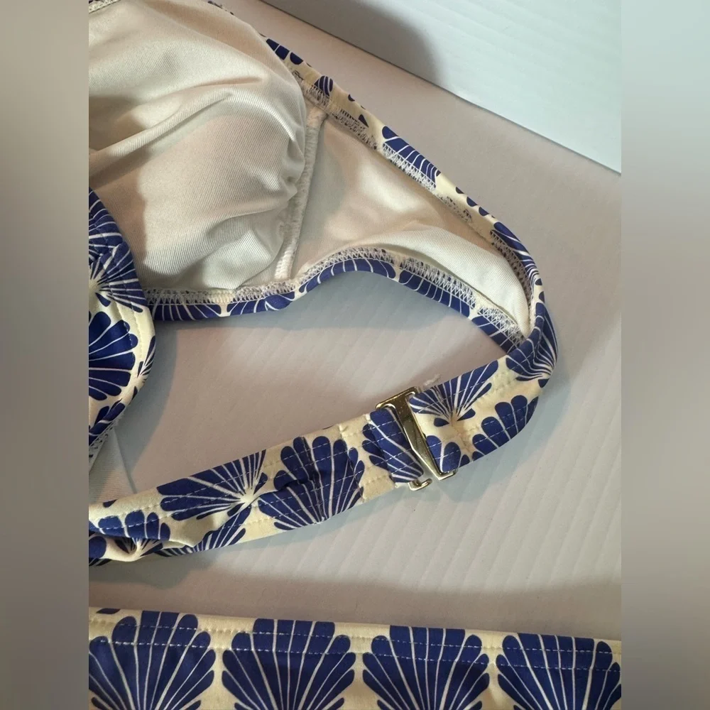 Kate Spade New York Blue and White Shell Print Bikini and bottom set Medium